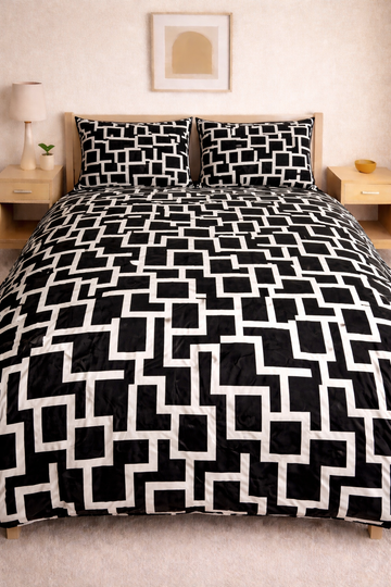 Luxury Embossed Velvet Fleece Bedsheet – King Size | Black & White Geometric Design