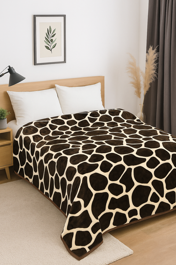 Lilly Cloudy Embossed Blanket – King Size