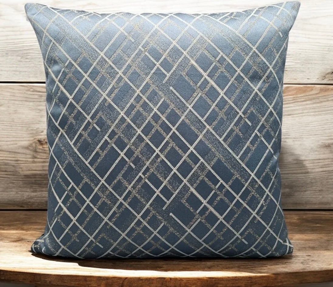 Shanghai Velvet Cushion Cover