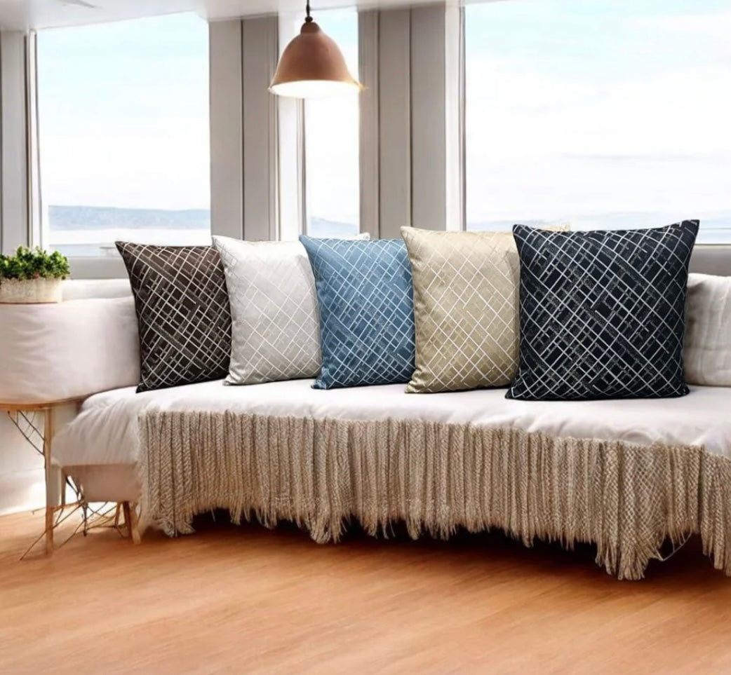Shanghai Velvet Cushion Cover