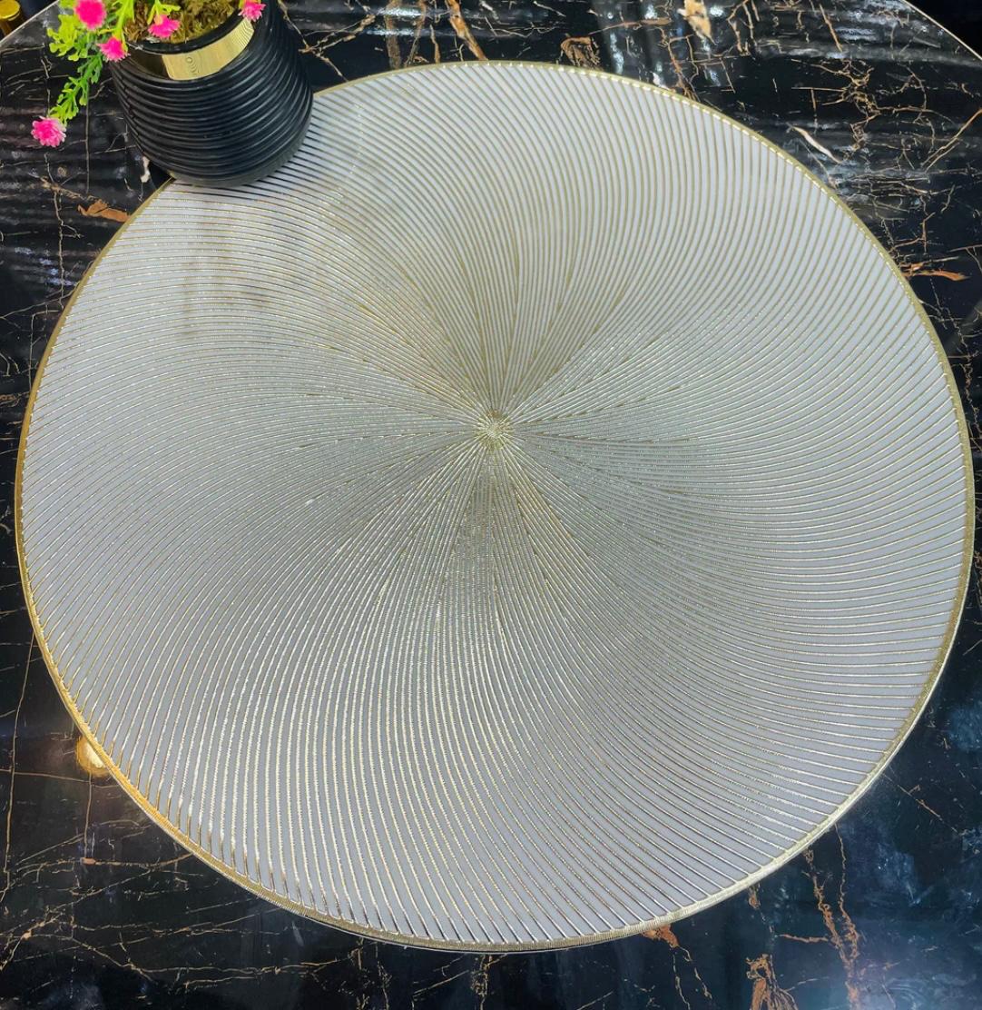 6pcs White & Golden Plastic Table Mat